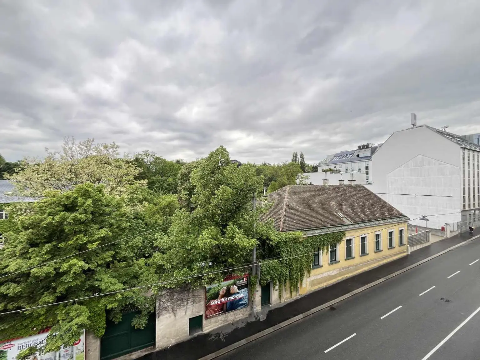 Hervorragend geschnittene 2-Zimmer-Wohnung mit Wintergarten!