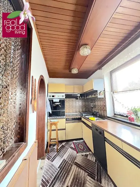 Einfamilienhaus mit 95 m² Wohnfläche, Keller, Garage und 416 m² Garten in Eggern