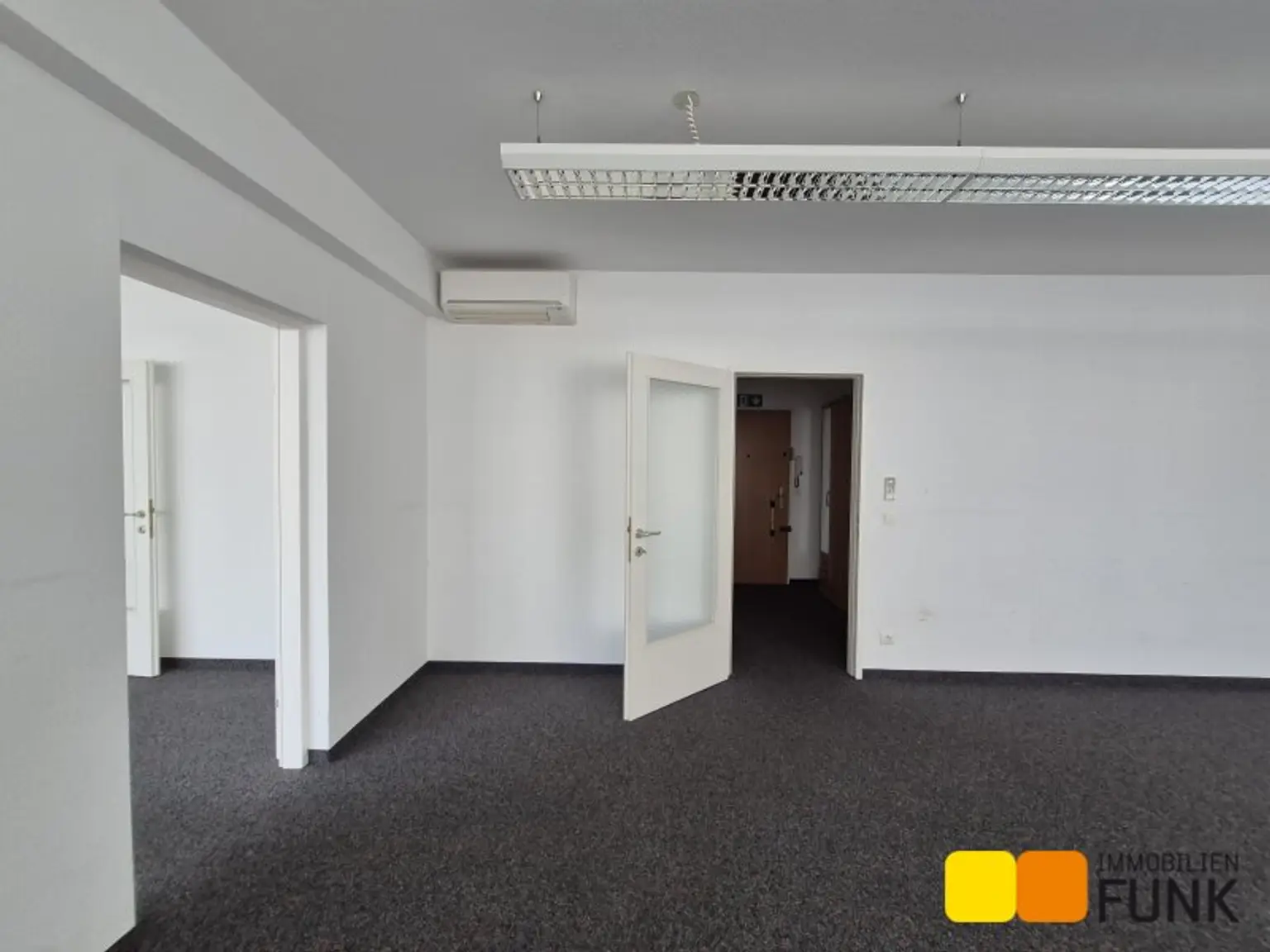 Gut ausgestattetes Büro in zentraler Lage im 12. Bezirk