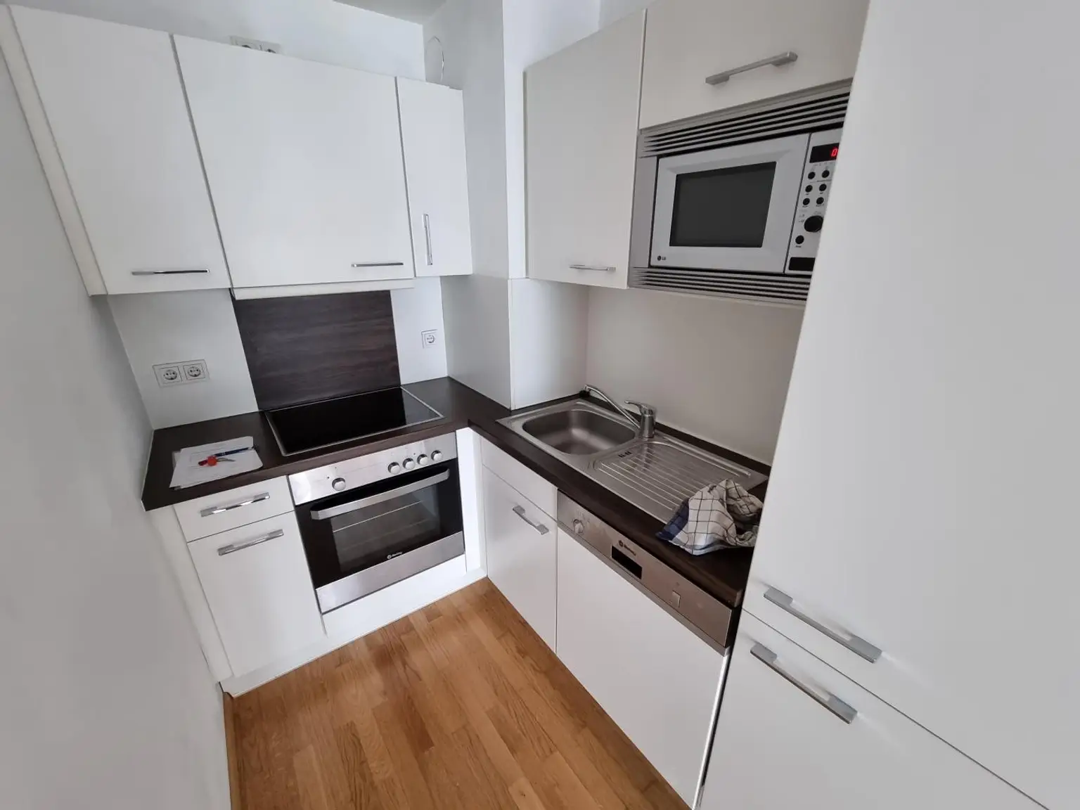 Zieglergasse/Kandlgasse: Super-schicke Neubauwohnung in Traumlage!! Ab 2026!!