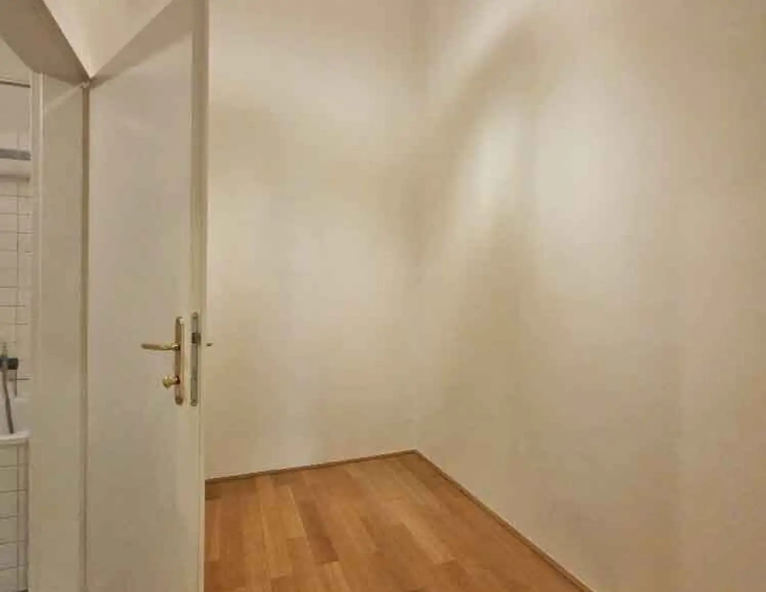 ZELINKAGASSE | ruhig gelegene 2-Zimmer-Altbauwohnung beim Schottenring