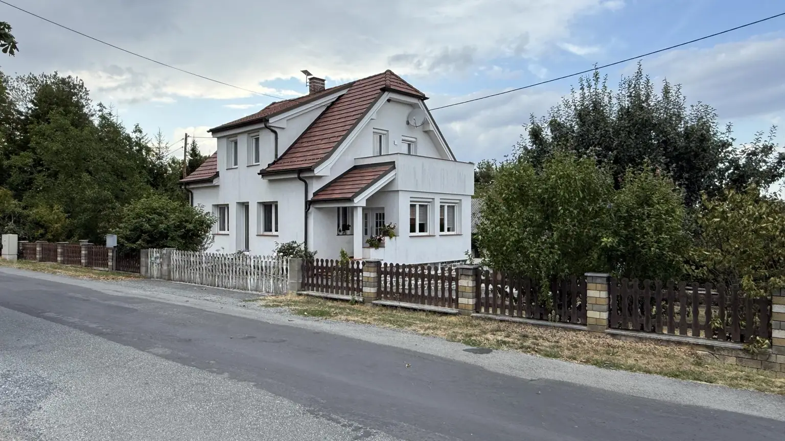 Einfriedung