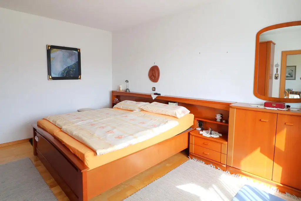Gepflegtes Haus in ländlicher Lage