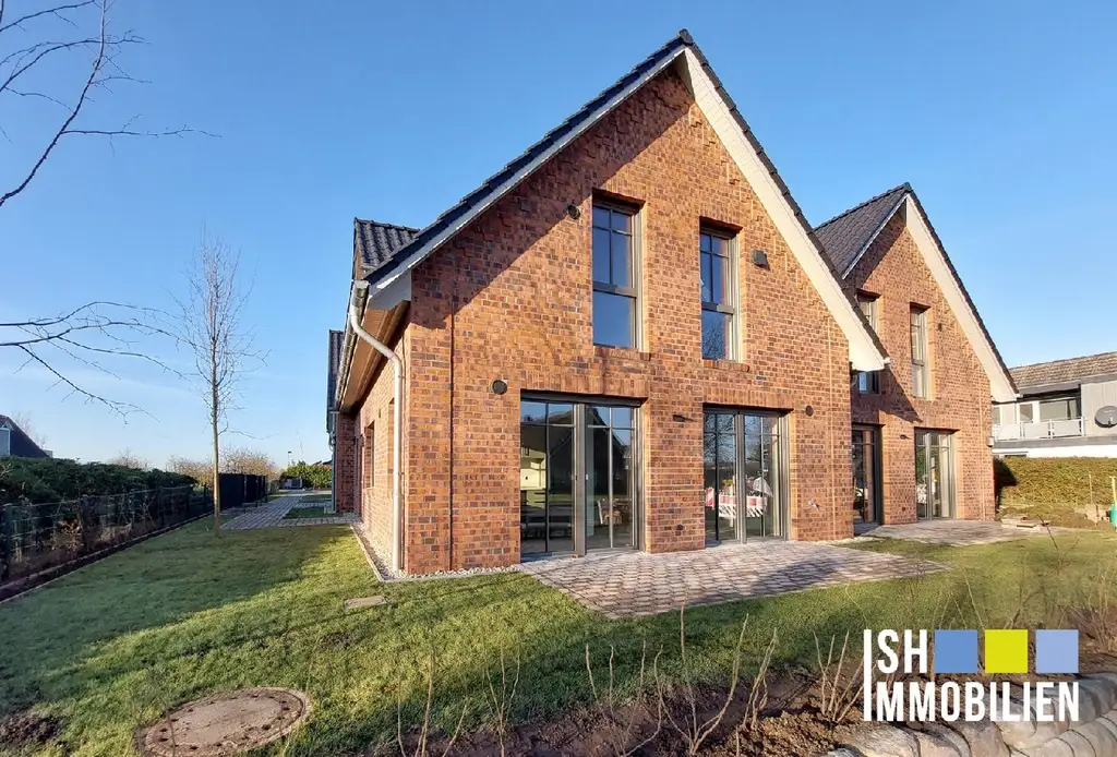 Steinkirchen - chic und nagelneu! 3-Zi.-EG-Wohnung