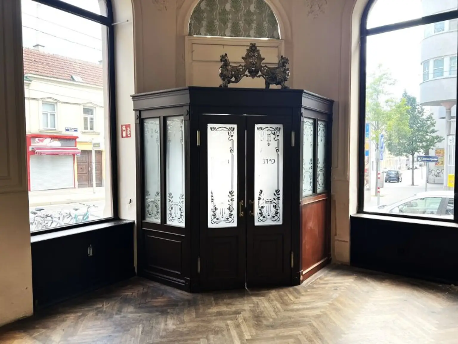 Wiener Traditionskaffeehaus - Gastronomiejuwel in der Vorstadt