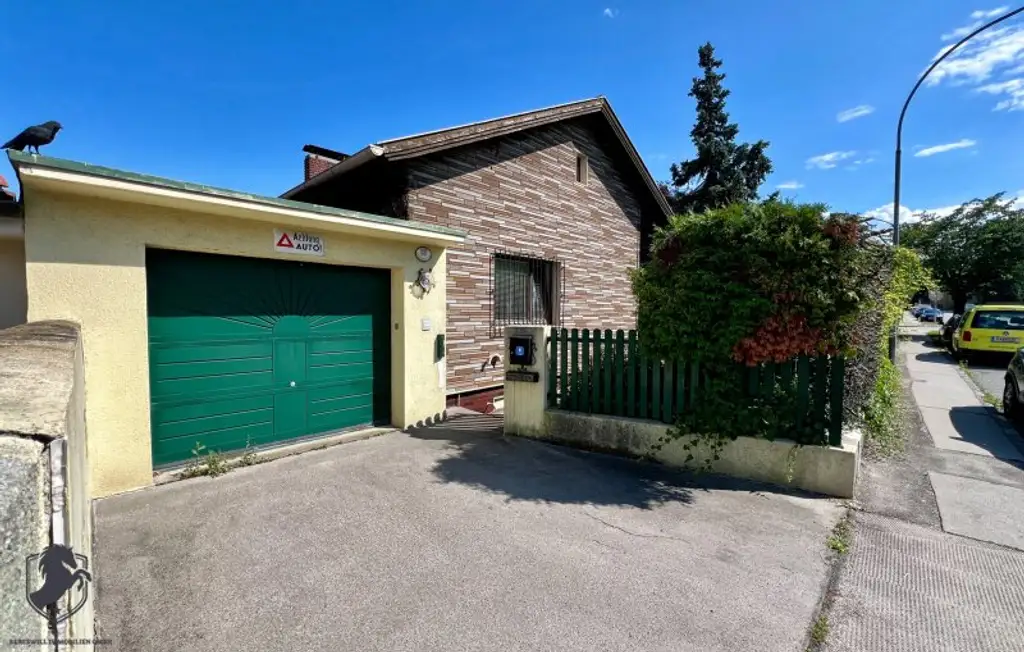 Einfamilienhaus mit großzügigem Grundriss und gepflegtem Zustand
