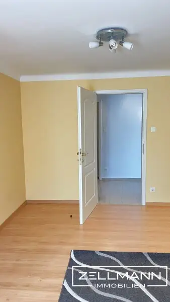 sanierte Dachgeschosswohnung in Mauer | ZELLMANN IMMOBILIEN