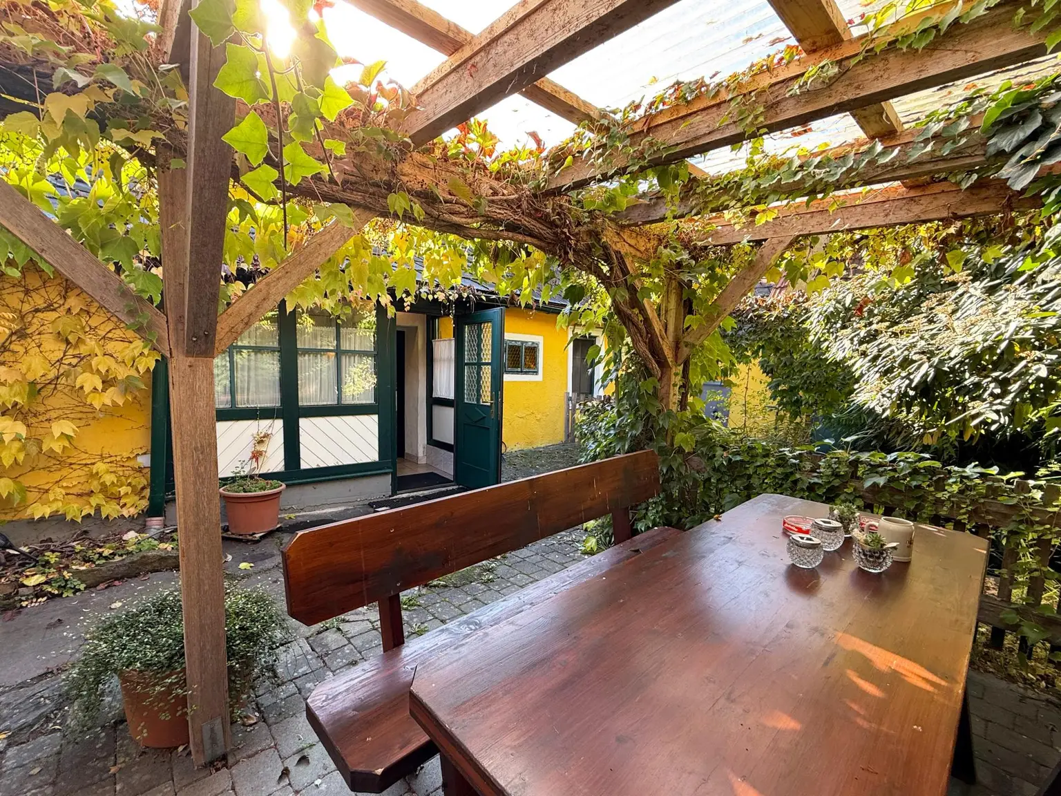 Gasthaus / Weinstube "WEINECK" im Yspertal zu erwerben!