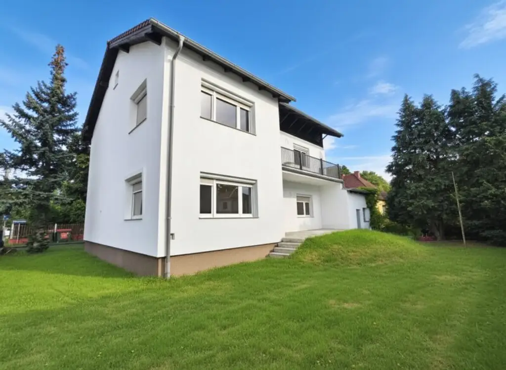 Provisionsfrei - Modernes Einfamilienhaus mit 2 Wohneinheiten in Ruhelage – Eigengrund - Viele Extras für ihr Wohlbefinden