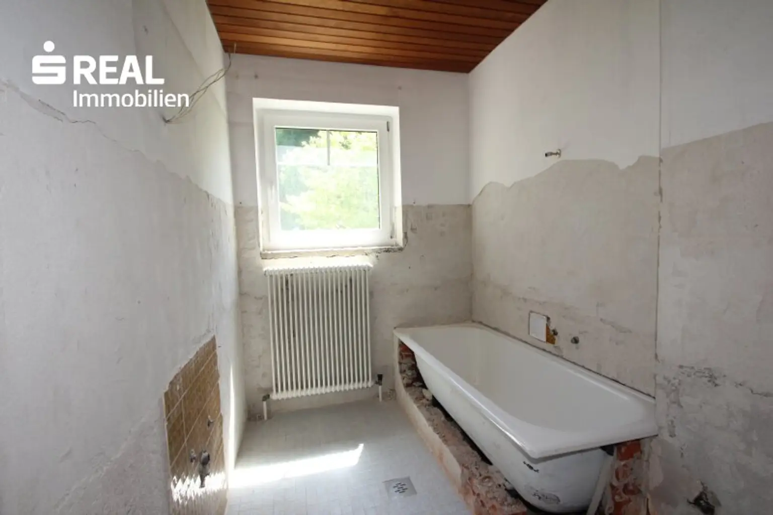 Badezimmer EG