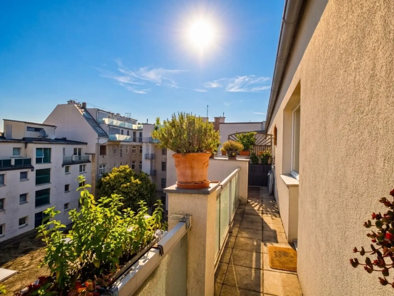 Charmante 2-Zimmer-Dachgeschosswohnung mit Ruheterrasse im 17. Bezirk