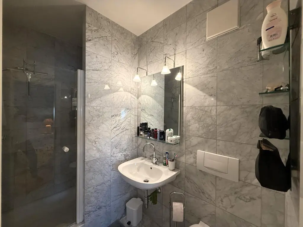 Exklusive Doppelhaushälfte in Massivbauweise in Enzesfeld // Exclusive semi-detached house in solid construction in Enzesfeld //