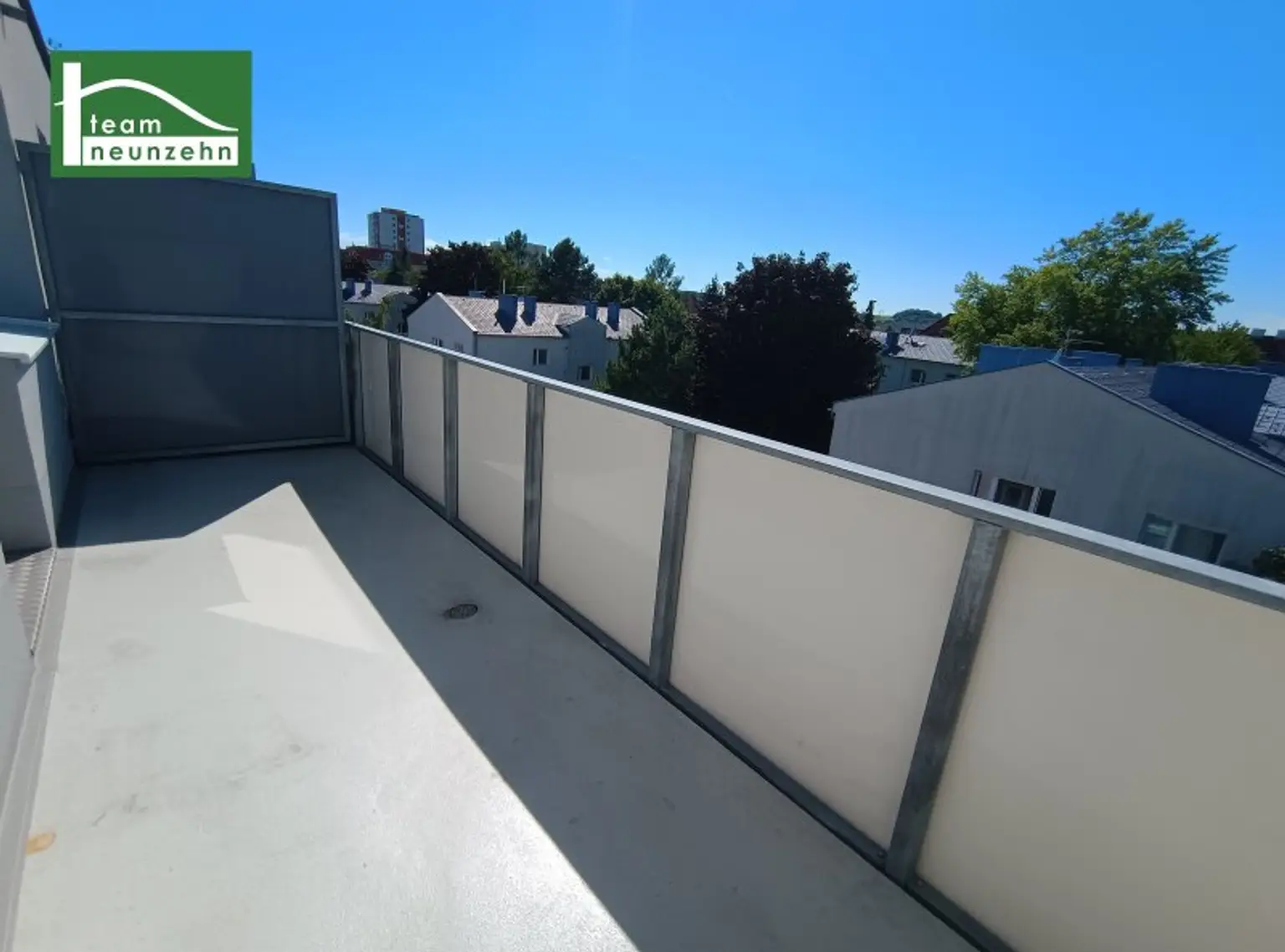 Lichtdurchflutete 2-Zimmer-Wohnung mit Balkon