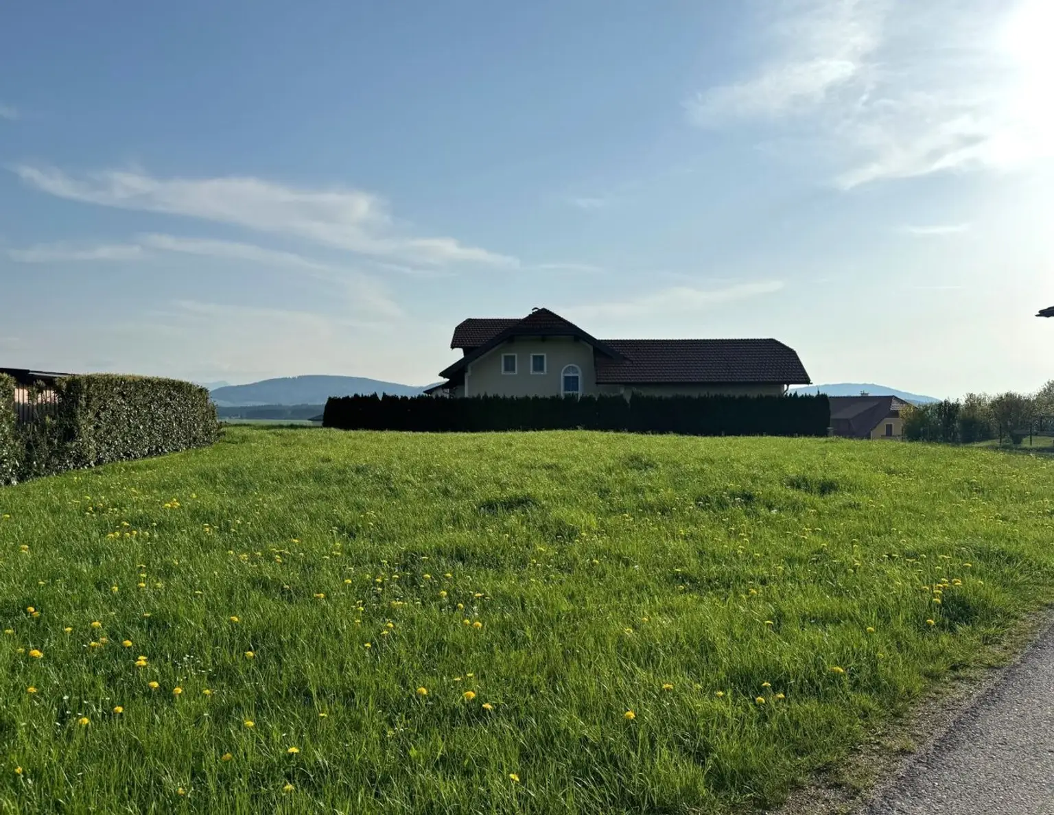 931 m2 Baugrund für Eigenheim mit Berg- und Fernblick | Pöndorf in Oberösterreich