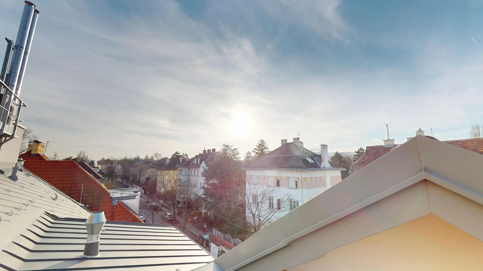 Traumhafte Dachwohnung im Hietzinger Cottage I Altbaujwel