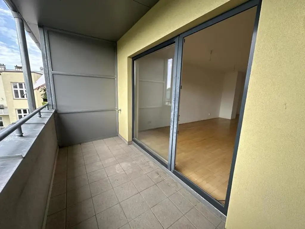 KOMFORT. WOHNEN. STADLAU