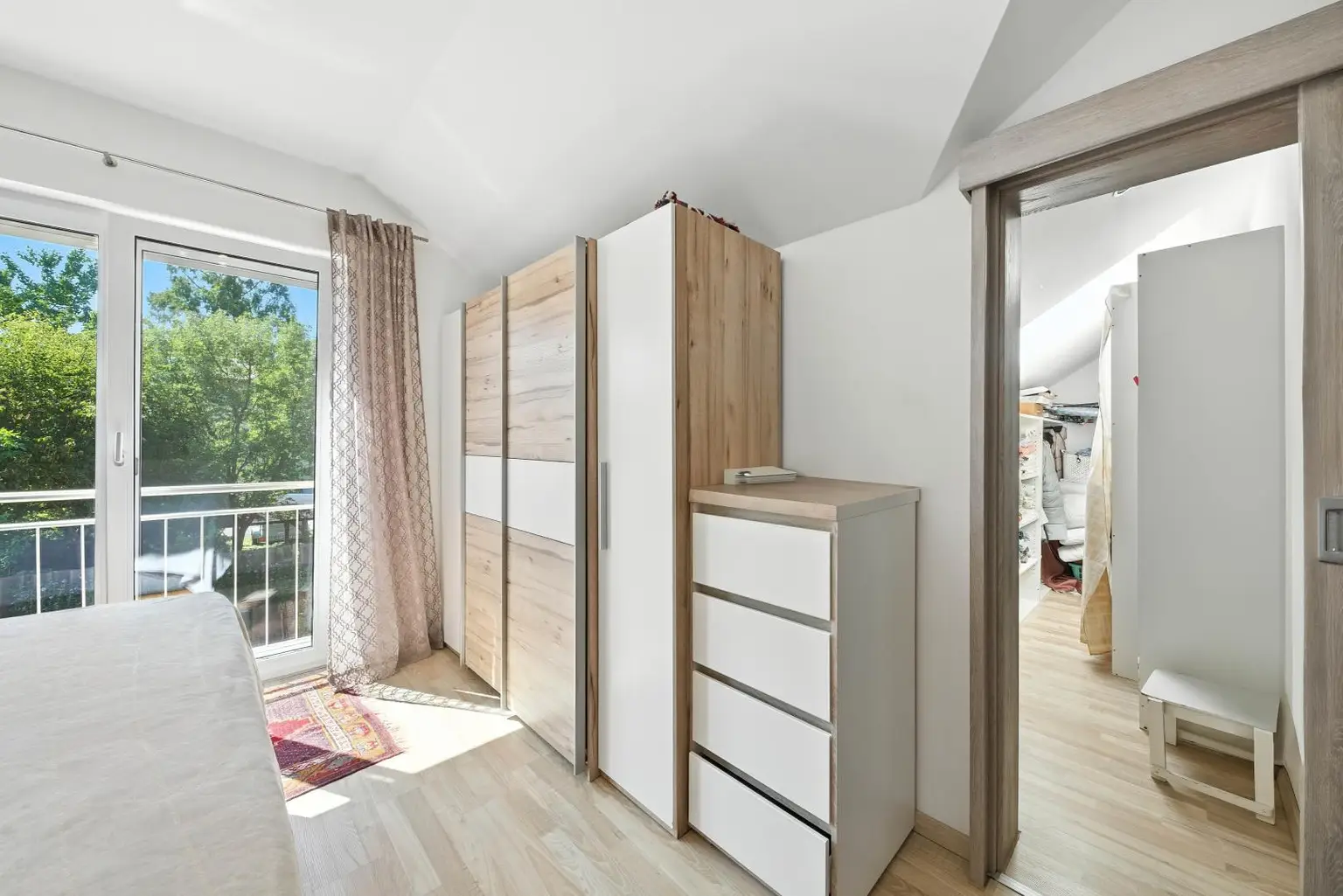 Exklusives Wohnerlebnis: Hochwertiges Zuhause auf 1300 m² Eigengrund am Wiener Stadtrand!