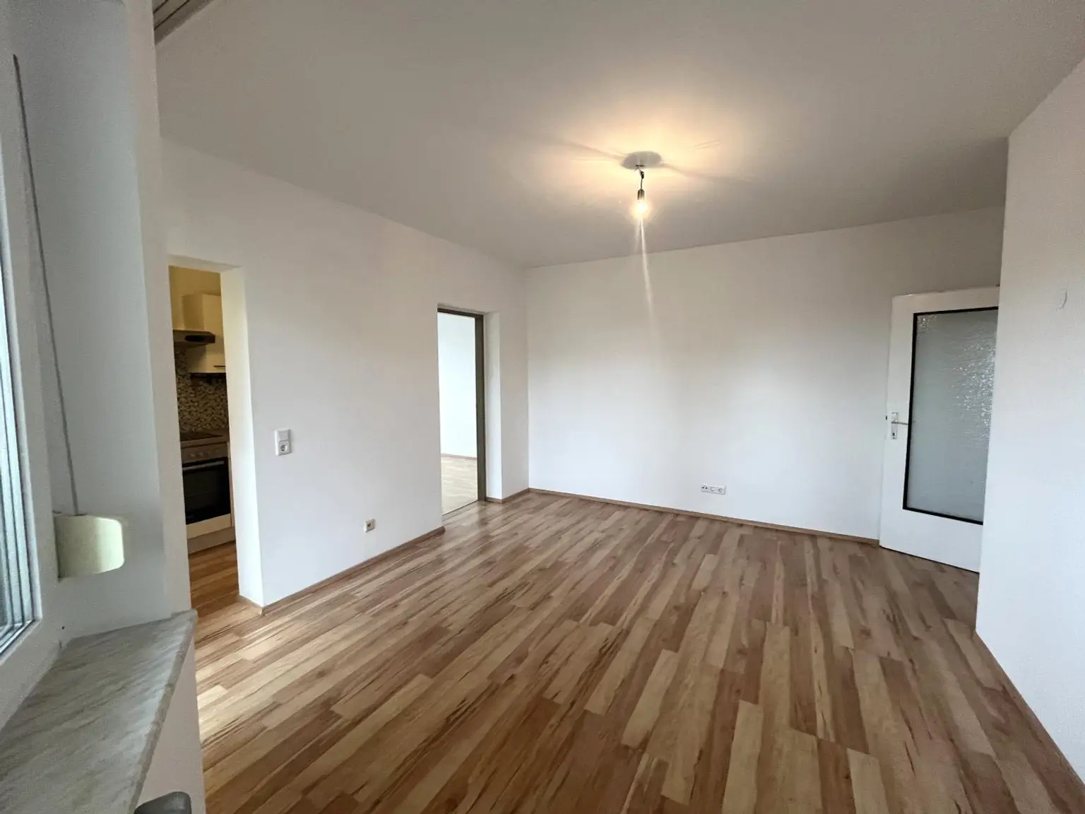 Zentral gelegen: 3-Zimmer-Wohnung mit herrlicher Loggia