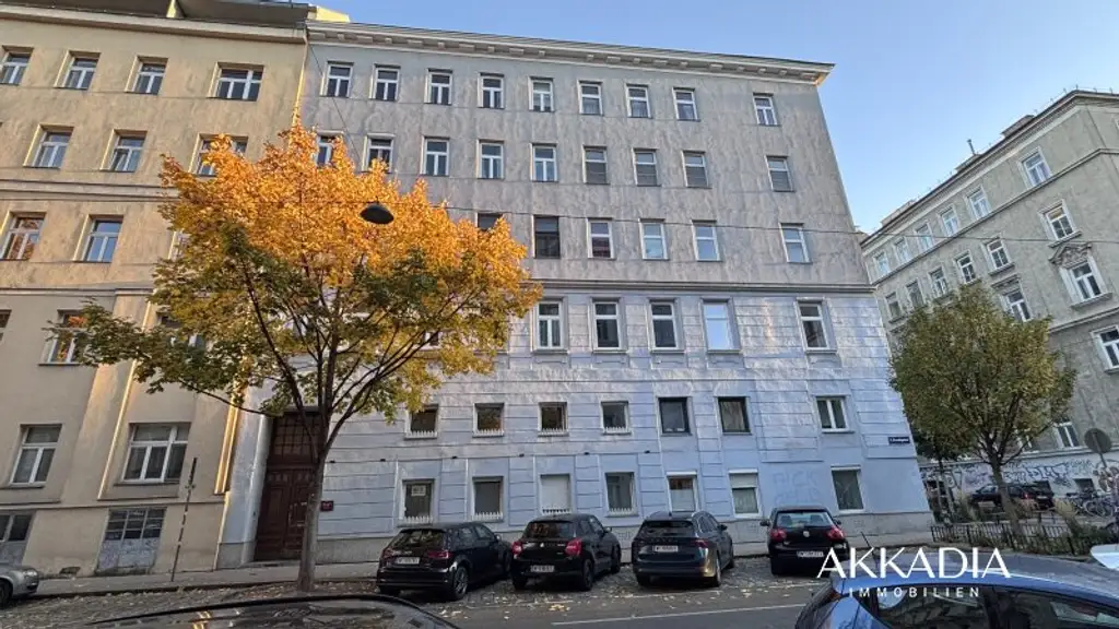 Lichtdurchflutete Altbauwohnung nahe künftiger U5