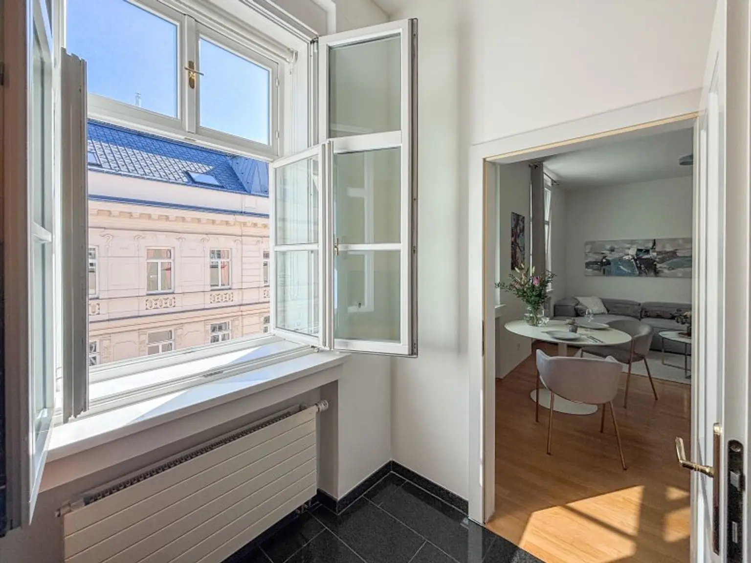 Komplett möblierte, helle Stadtwohnung – Ihr neues Zuhause am Stephansplatz/Graben!