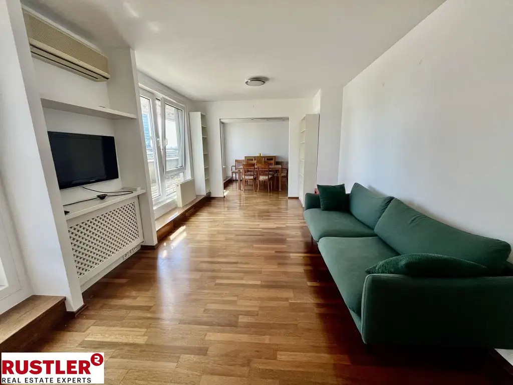 Möblierte Terrassenwohnung im 9. Stock des Mischek Towers - zu vermieten