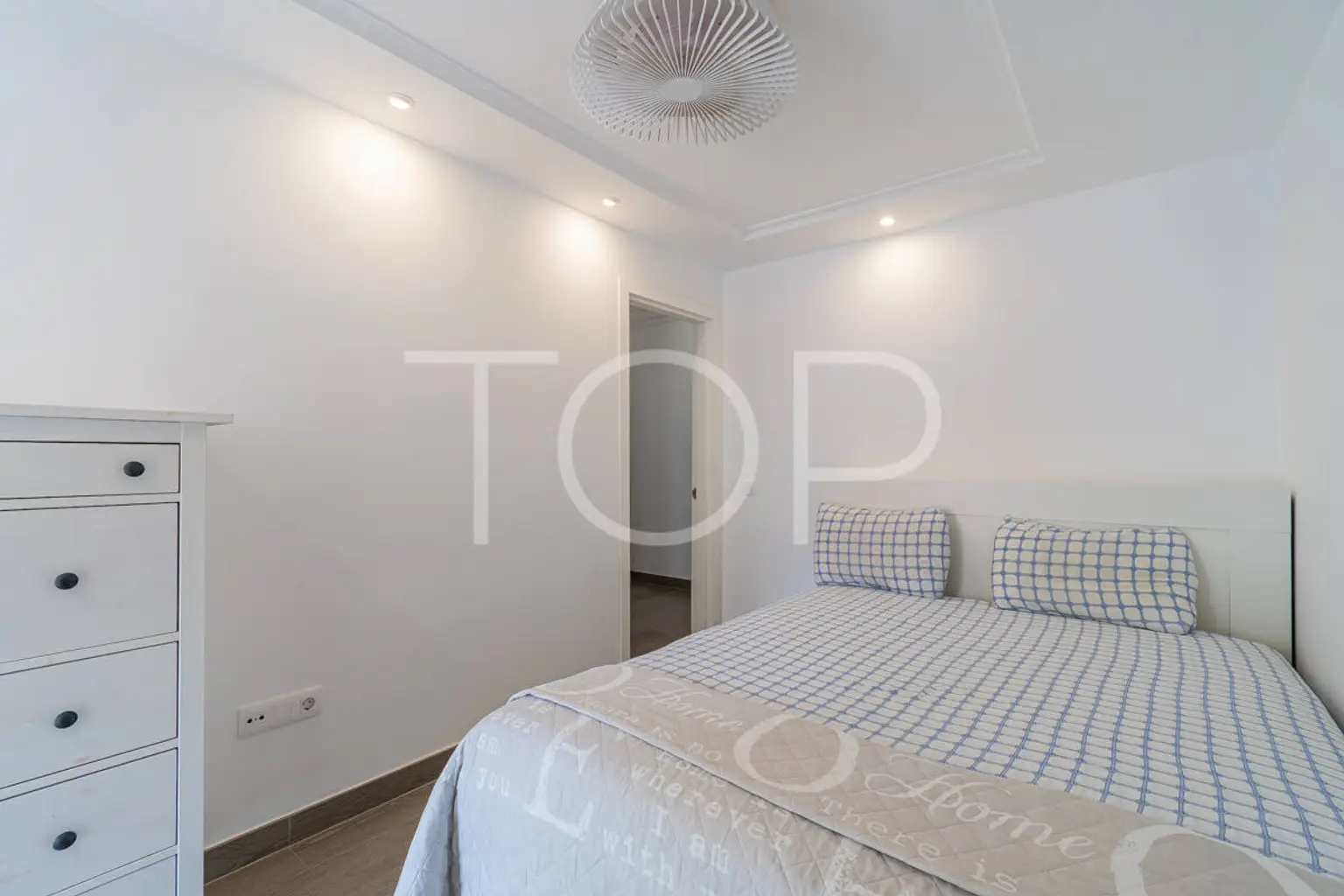 Apartment-El-Duque-xxx-Tenerife-2