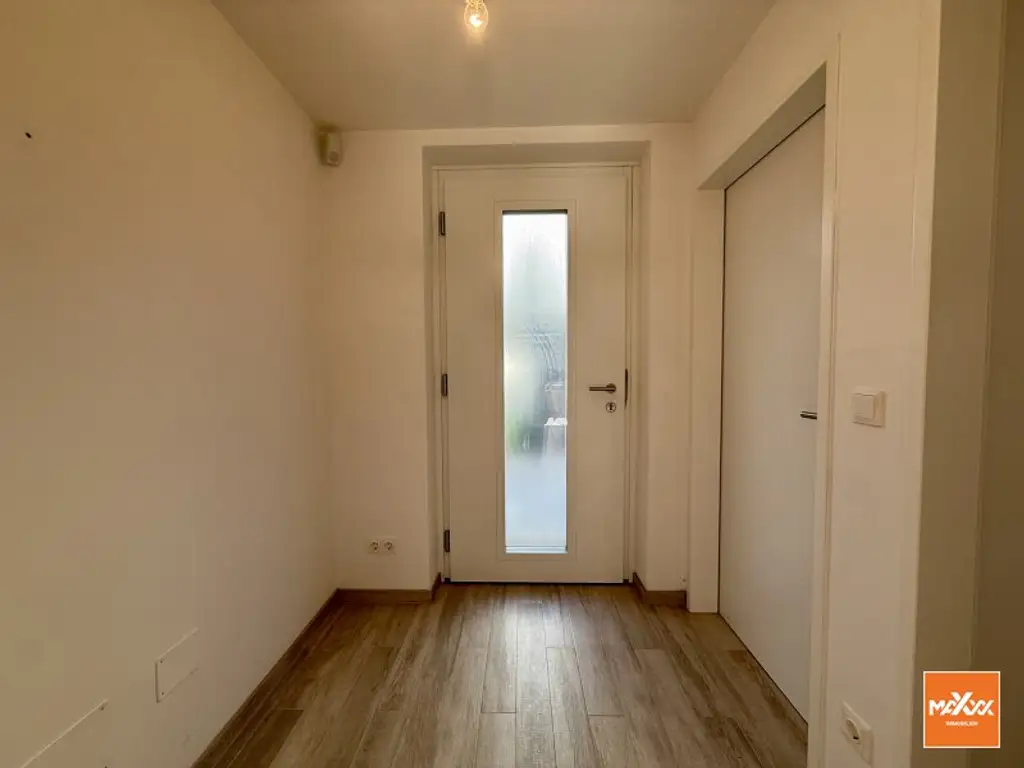Familienfreundliche Doppelhaushälfte mit Garten, Balkon und Dachterrasse in Eisenstadt!