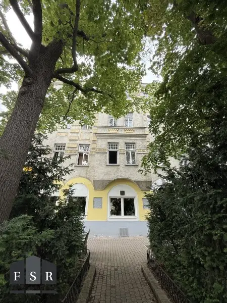2 Zimmer Altbau-Wohnung in Jugendstil- Zinshausjuwel! Laurentius Platz - U3 Nähe