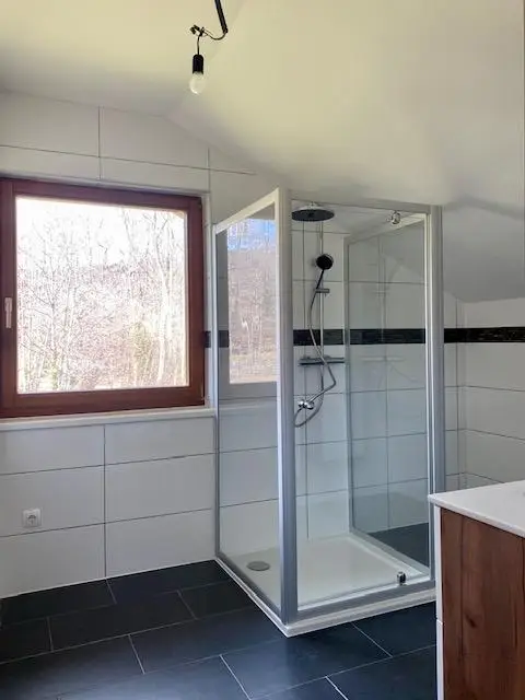 Dusche im OG