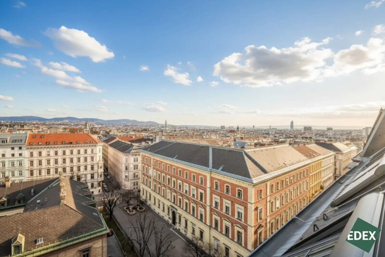Klimatisierte 4-Zimmer-Wohnung mit Terrasse nahe der Wiener Innenstadt (optional mit PKW-Stellplatz)