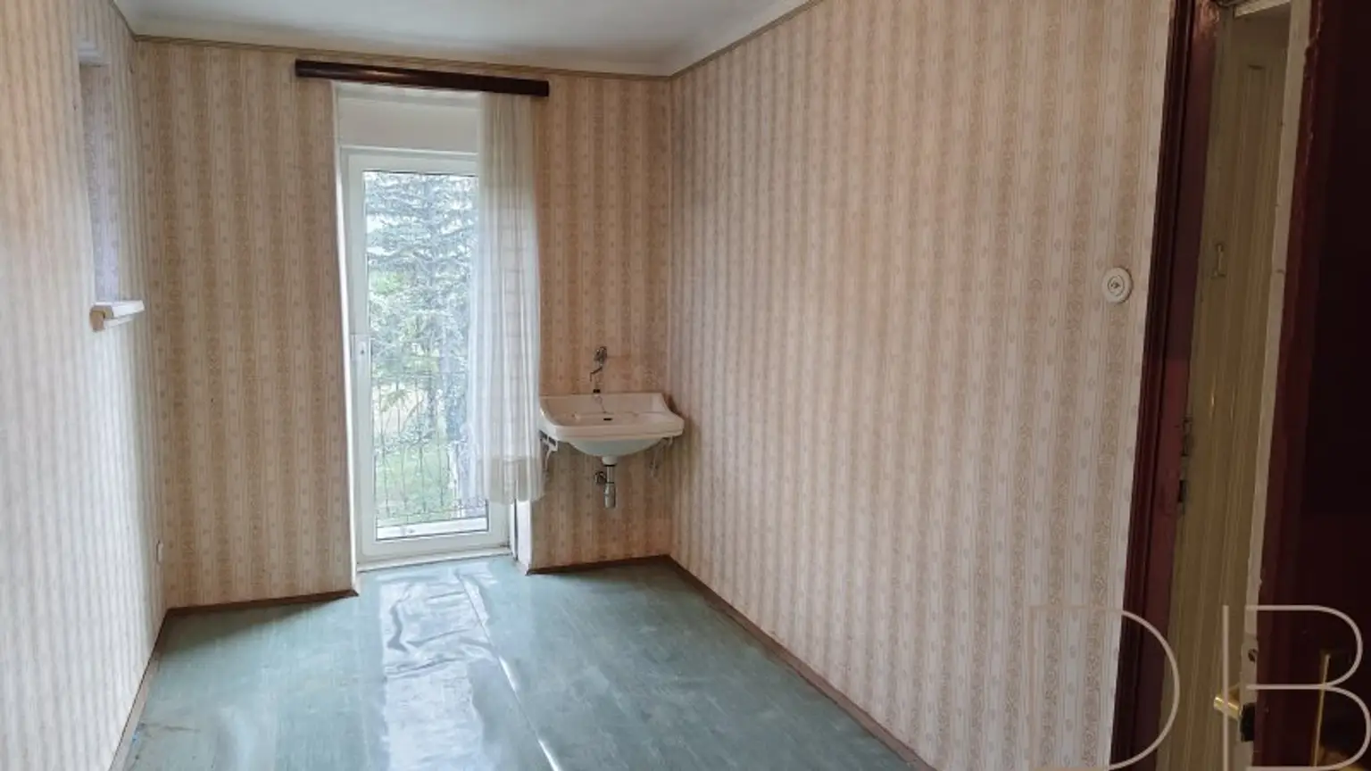 DB IMMOBILIEN | Großes Grundstück ° Bauland-Agrar Widmung ° mit viel Potenzial und sanierungsbedürftigem Haus zu kaufen!