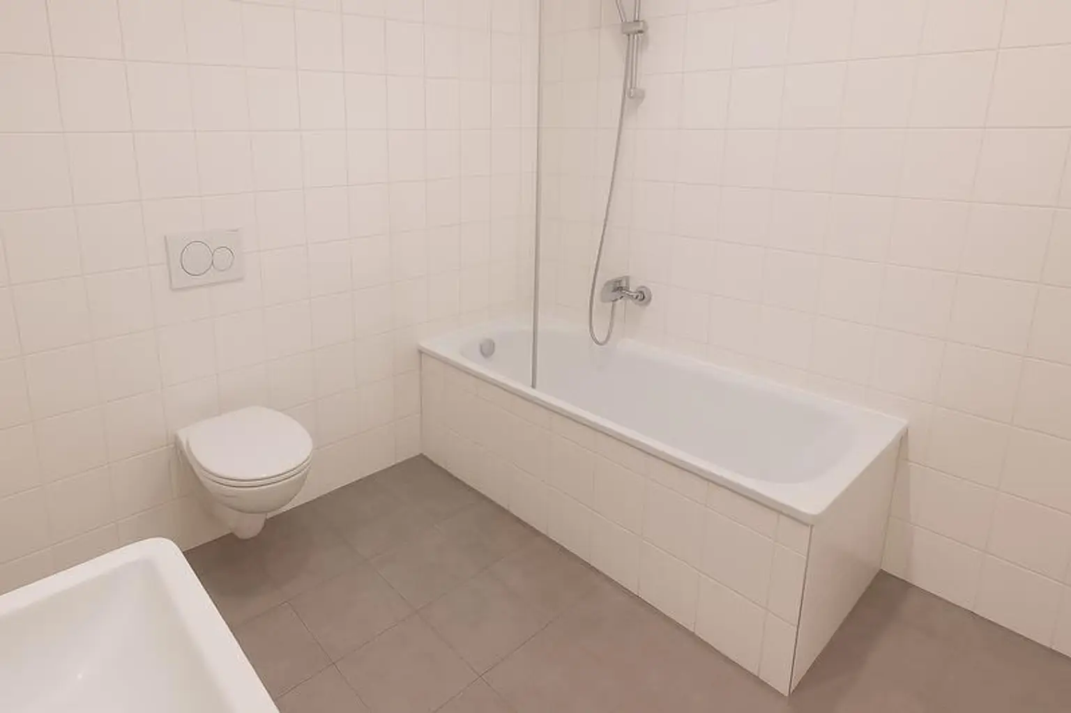 WG Zimmer  1210 Wien, Mizzi-Günther