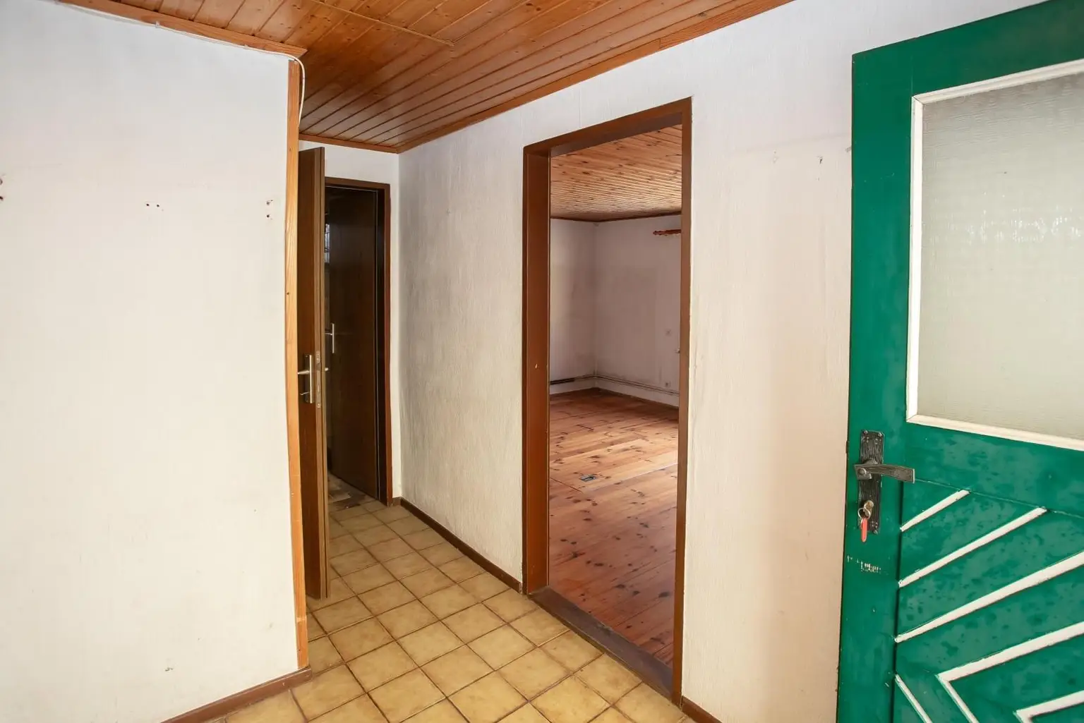 Altbau  Vorraum