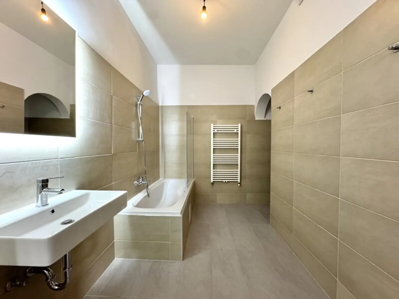 Cityapartment nahe U3 Schlachthausgasse - Charmanter Altbau in Ruhelage