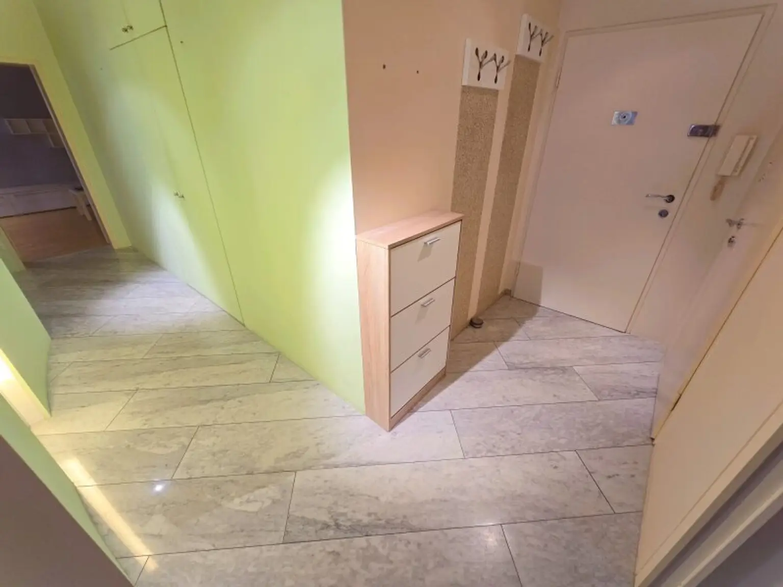 ++ TOP Ausstattung ++ 2 ZIMMER++ Extra moderne DAN-Einbauküche 10m² ++ 1100 HERZGASSE ++