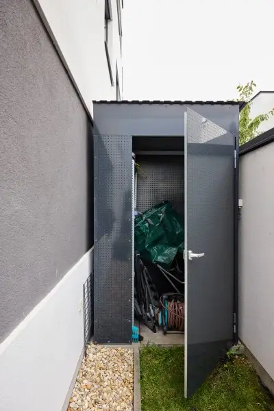 Sonnige 4 Zi Gartenwohnung in Ruhelage (S-Bahn Liesing Nähe) mit Garage