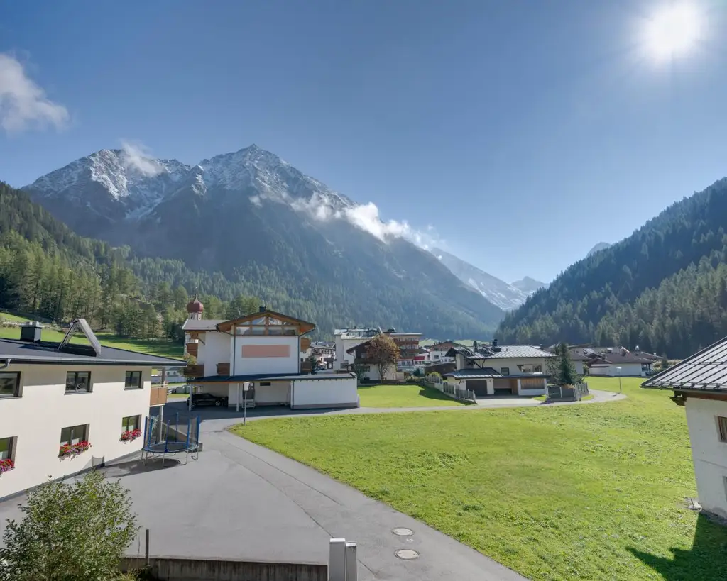 Wohnen, arbeiten und vermieten inmitten der Tiroler Bergwelt