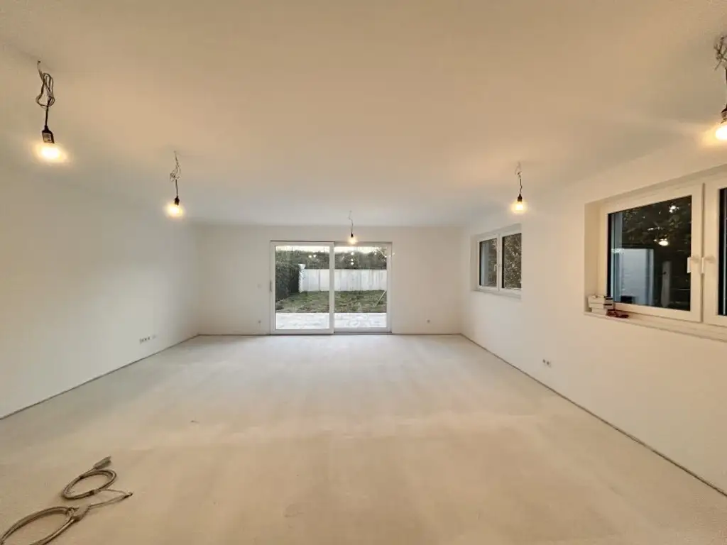 Alleineigentum ! Wohnen am See in einer Oase der Ruhe - mit 155 m2 Wohnfläche auf 2 Etagen zum Familienglück