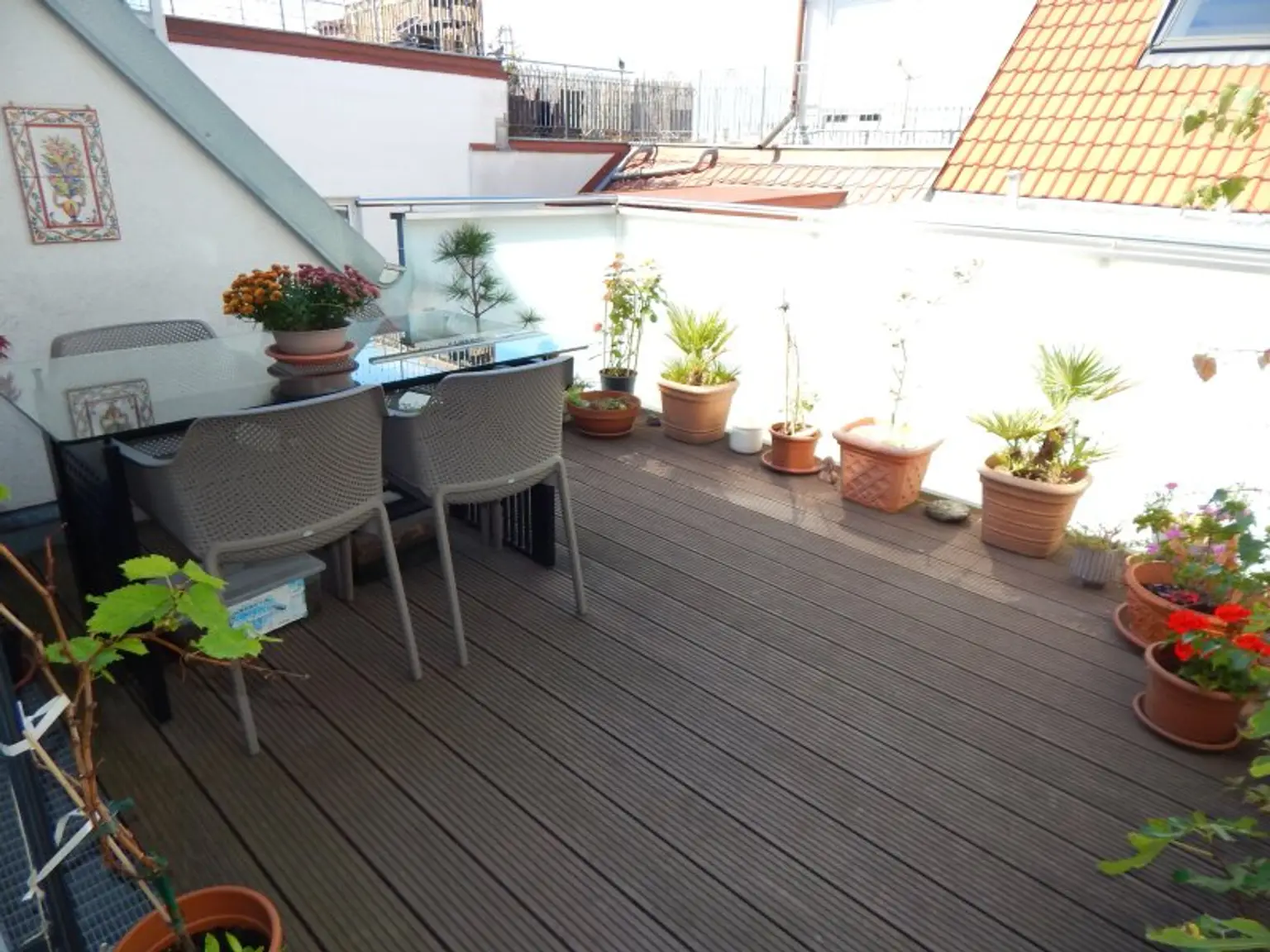 Wohntraum helle und ruhige Dachterrassenwohnung mit Fernsicht