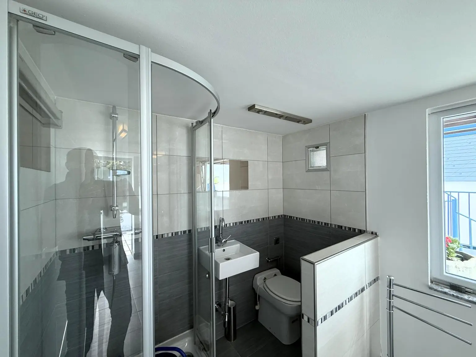 Modernes Atelier, Loft, Dachterrasse im Neunzehnten // Modern Studio, loft, roof terrace in the nineteenth //