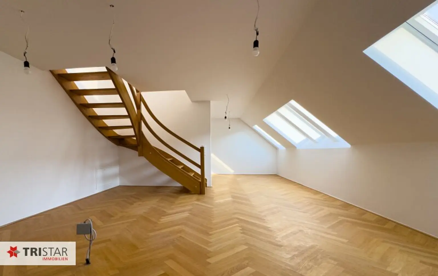 DG-Projekt im 9. Bezirk · 5 Wohnungen · Ost- & Westterrassen · 53–106 m² Urbanes Wohnen · Parks & Uni-Nähe · Sonne von morgens bis abends !