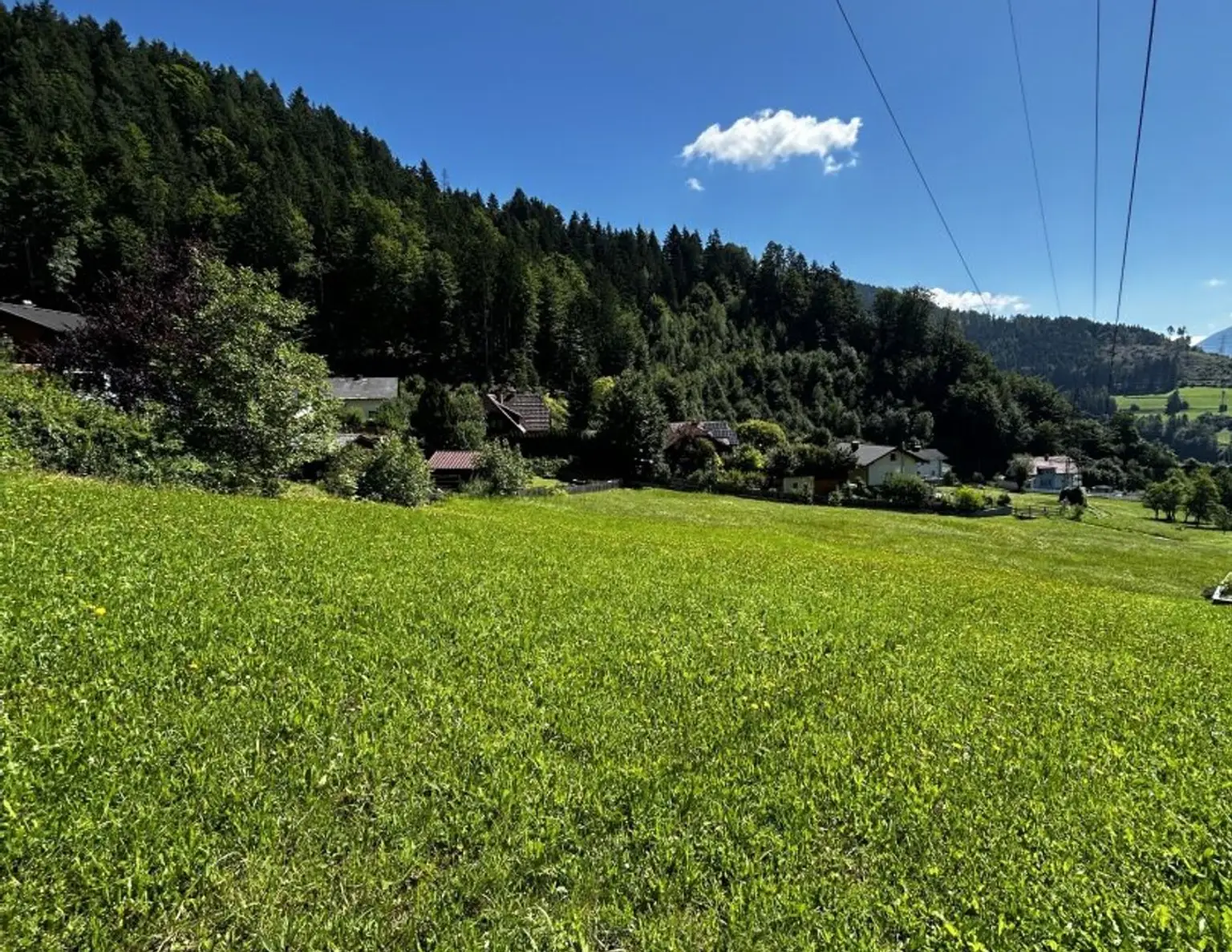 Baugrundstück in sonniger, ruhiger Lage mit Blick auf die Berge und Stadt Liezen! ZWEITWOHNSITZFÄHIG!