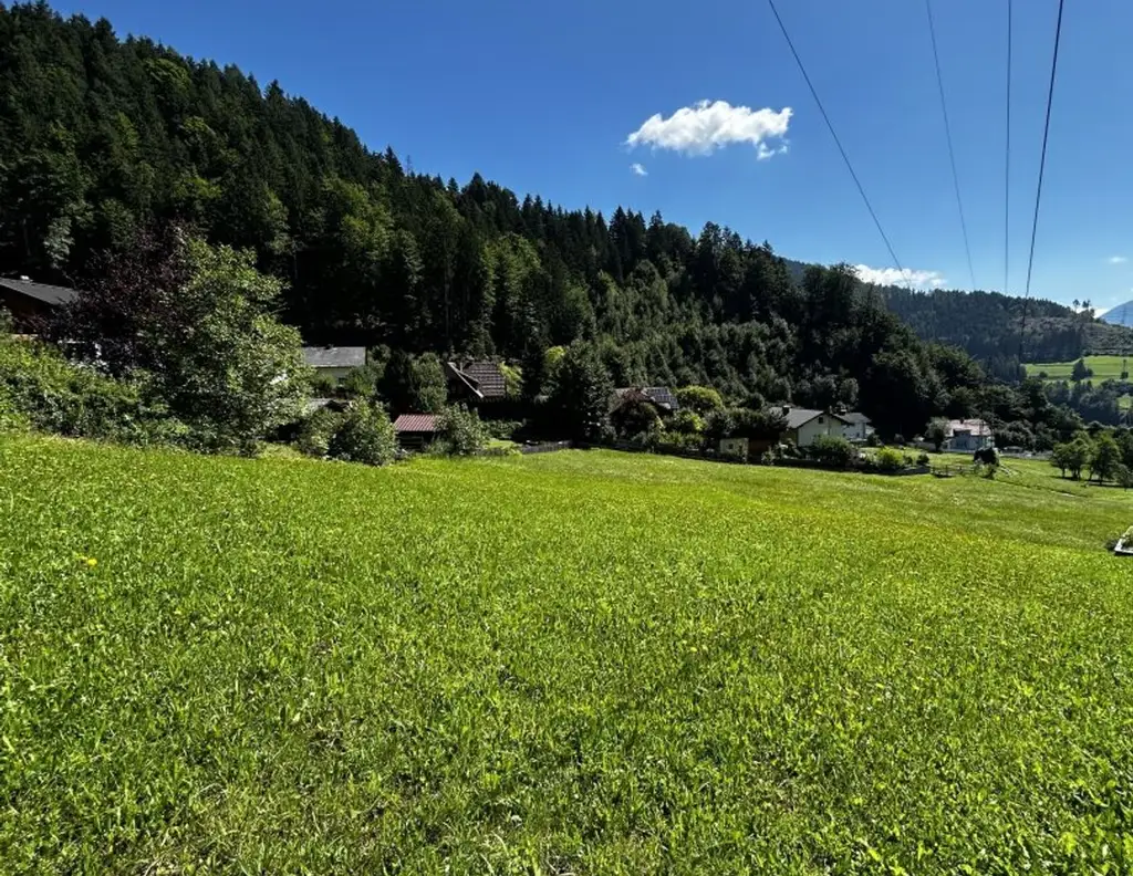 Baugrundstück in sonniger, ruhiger Lage mit Blick auf die Berge und Stadt Liezen! ZWEITWOHNSITZFÄHIG!
