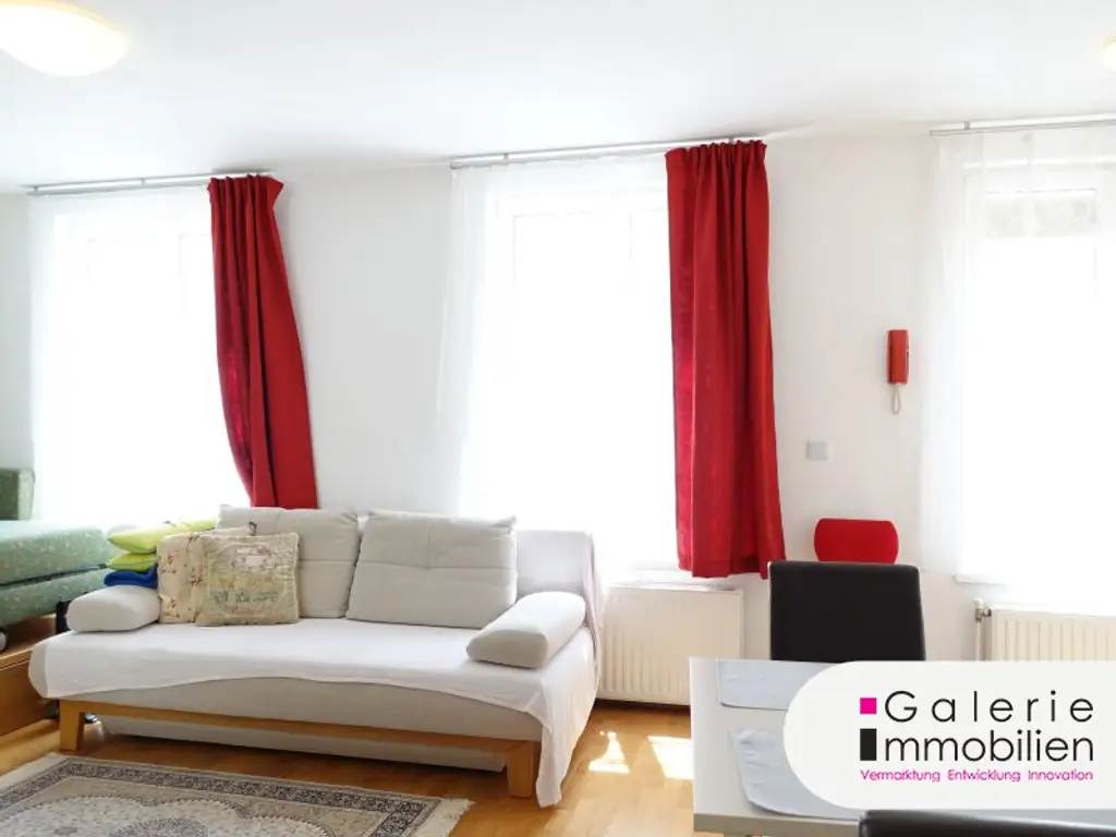 Schöne, helle und ruhige 1-Zimmer-Wohnung mit U-Bahn und Bus in Gehweite!