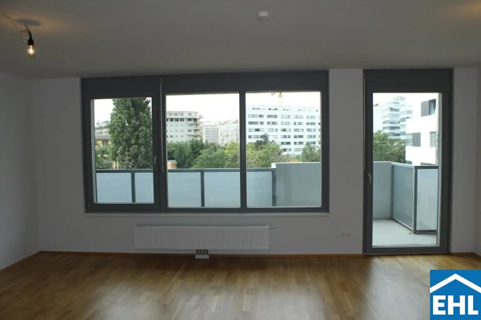 Familienfreundliche 4 Zimmer-Wohnung mit Balkon