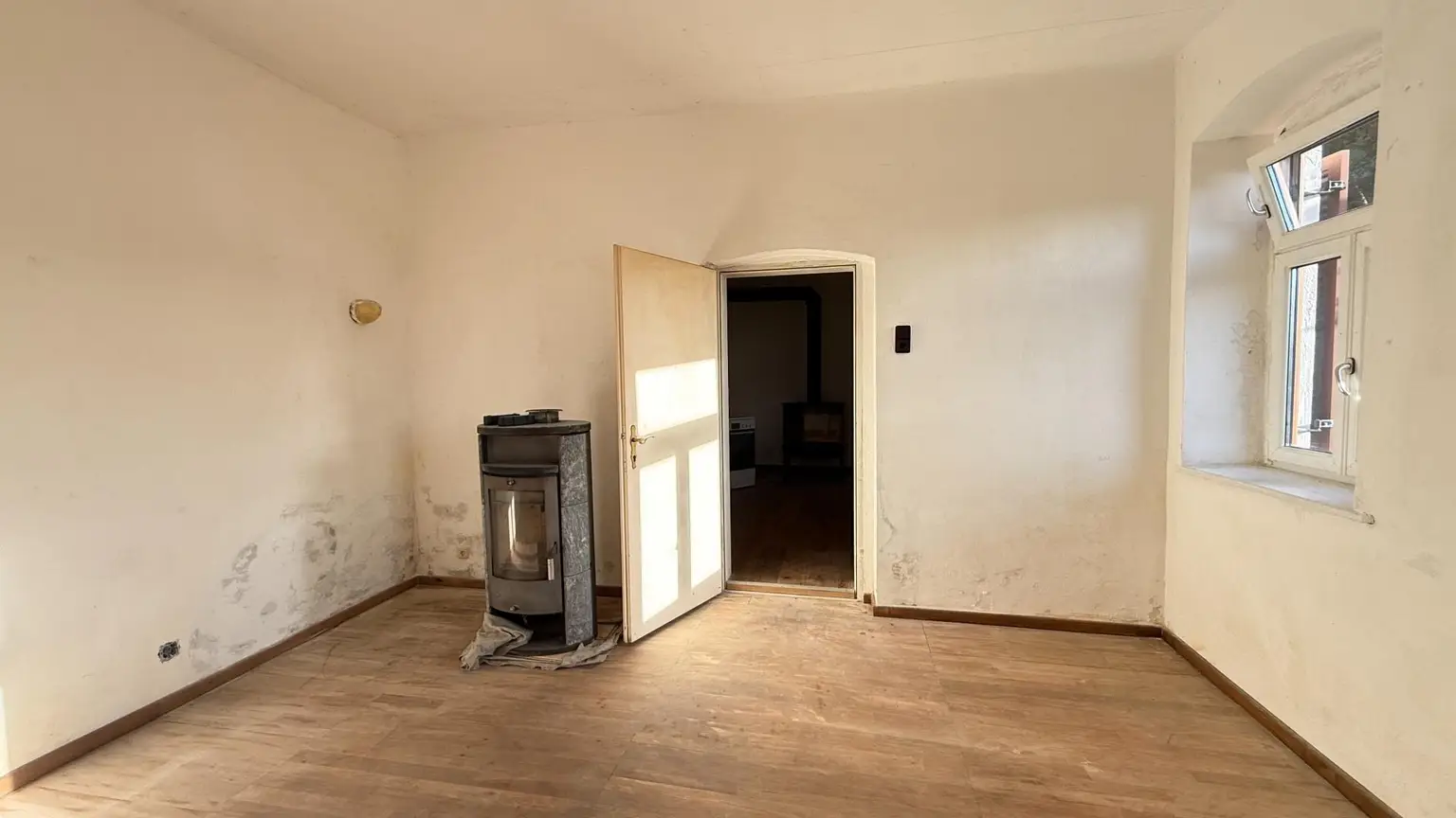 Zimmer mit Schwedenofen