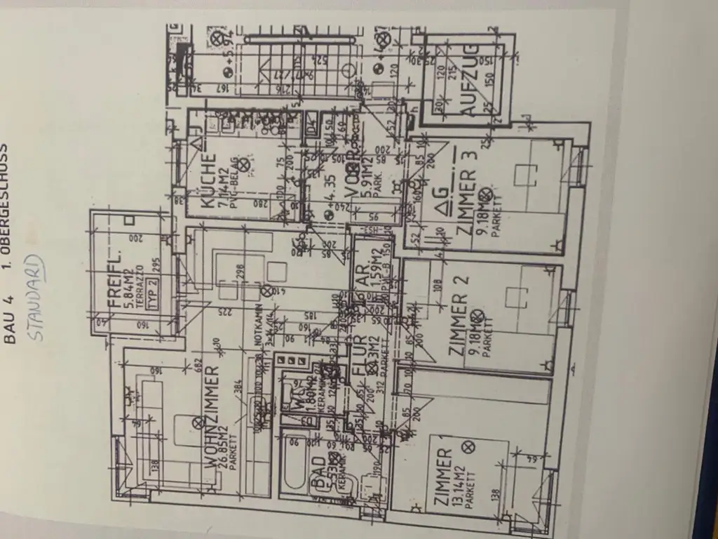 Sehr gepflegte und barrierefreie 4-Zimmer Eigentumswohnung in zentraler, ruhiger Wohnlage mit Grünblick. Empfehlenswert!