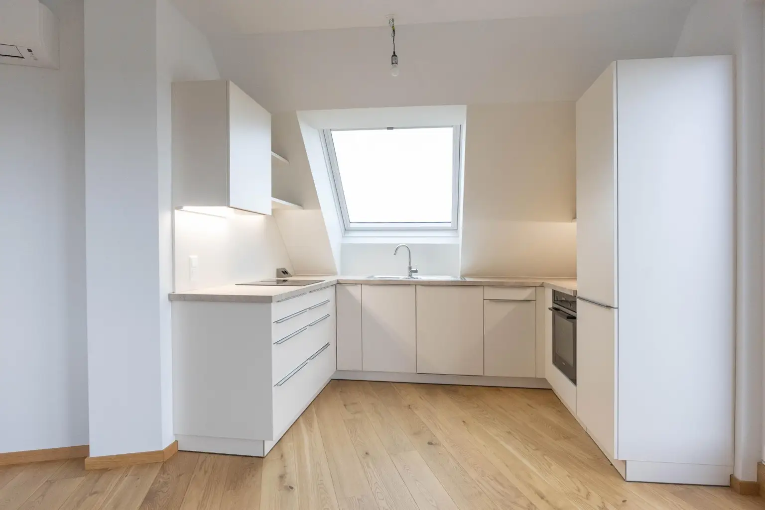 "Erstbezug! Dachterrassenwohnung in Wördern mit Fernblick"
