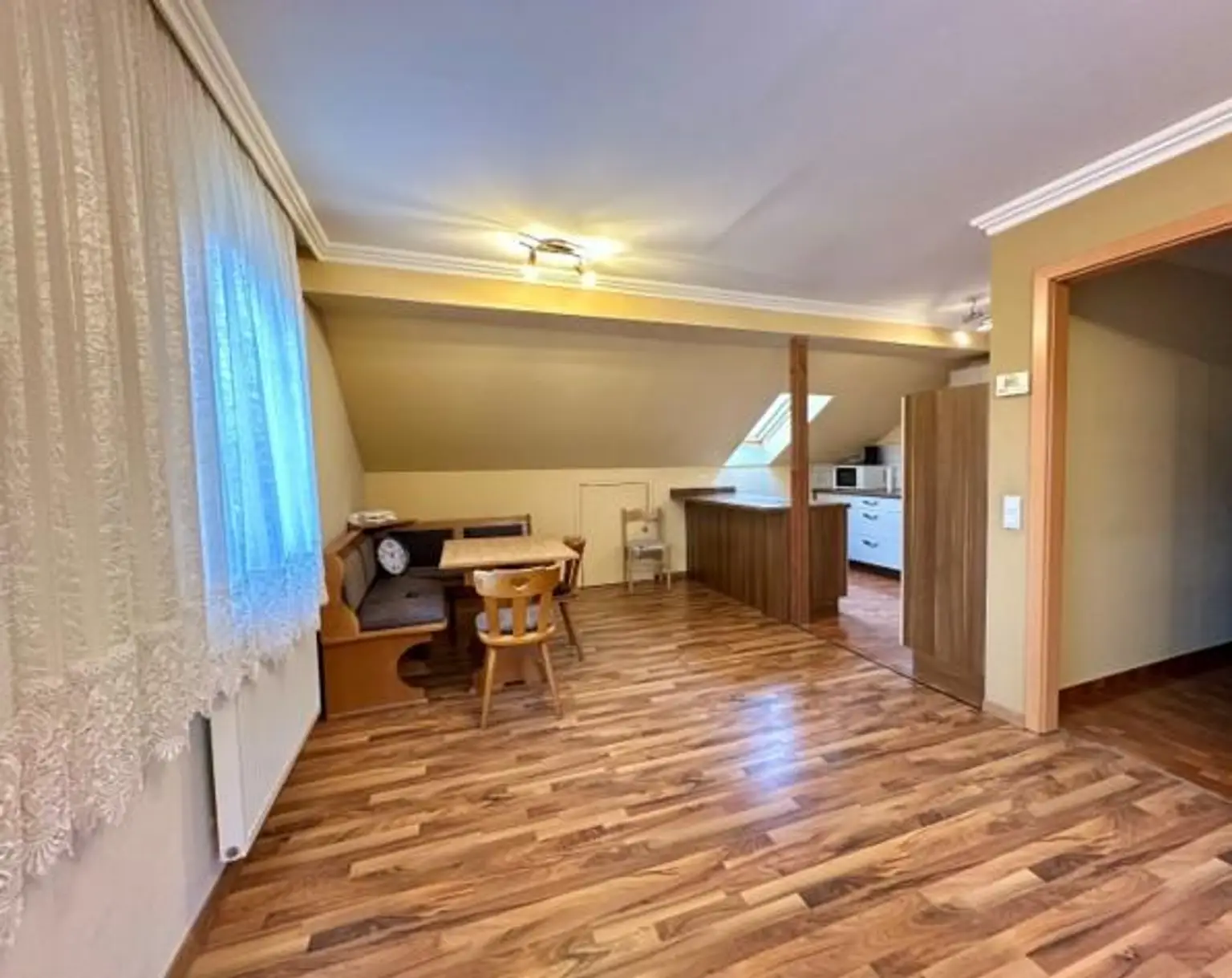 Objekt 2 - Wohnung 3 - Essbereich