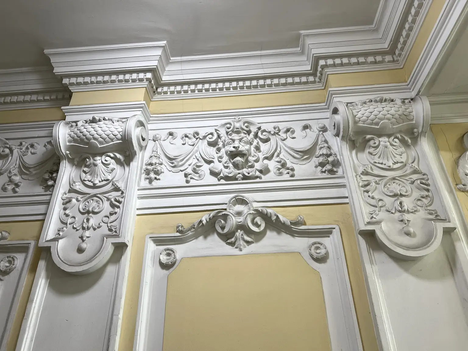 Schöne 2-Zimmerwohnung nahe Volkstheater